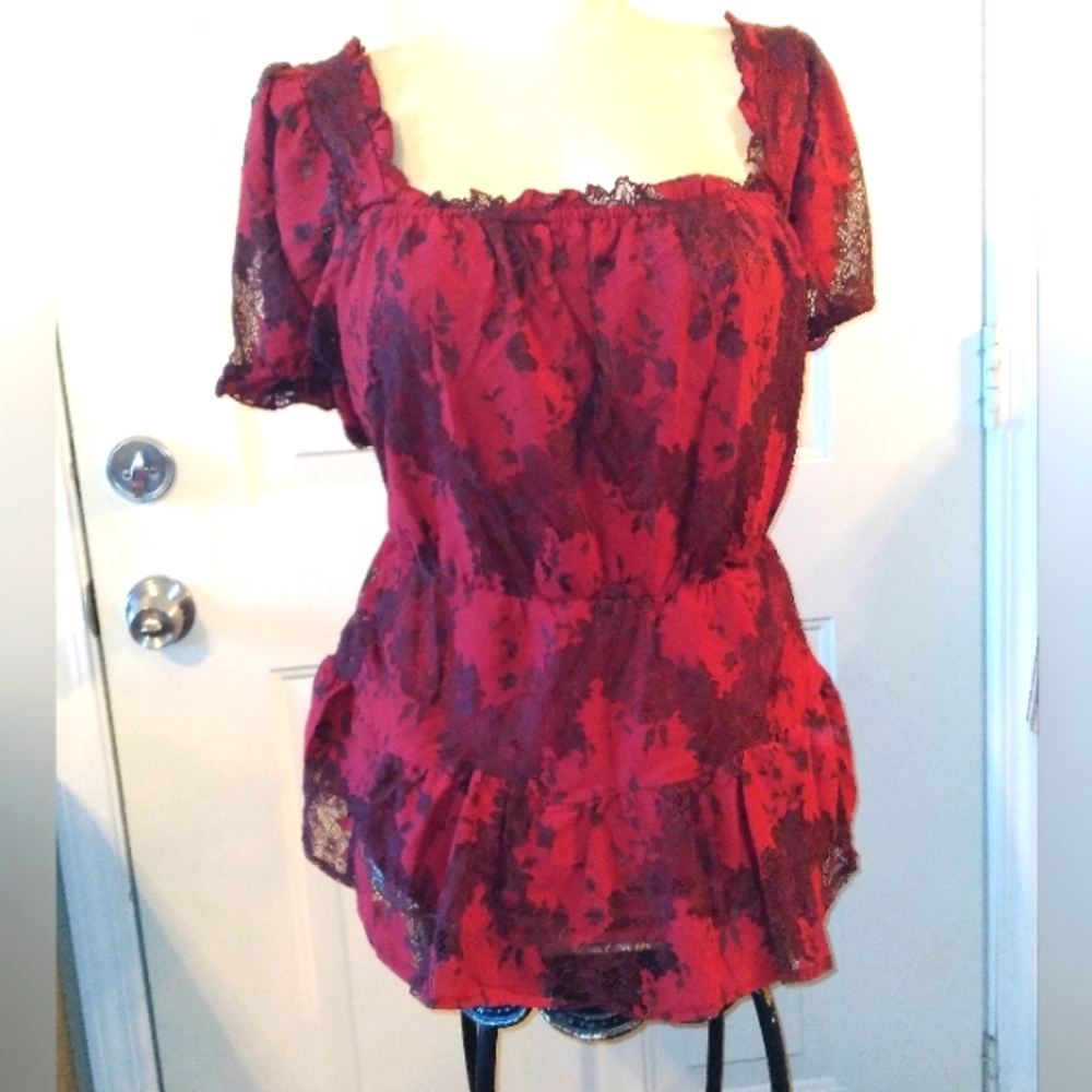 Nwt Torrid babydoll lace tiered short sleeve top